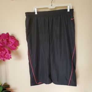 Nike Cropped Athletic Pants